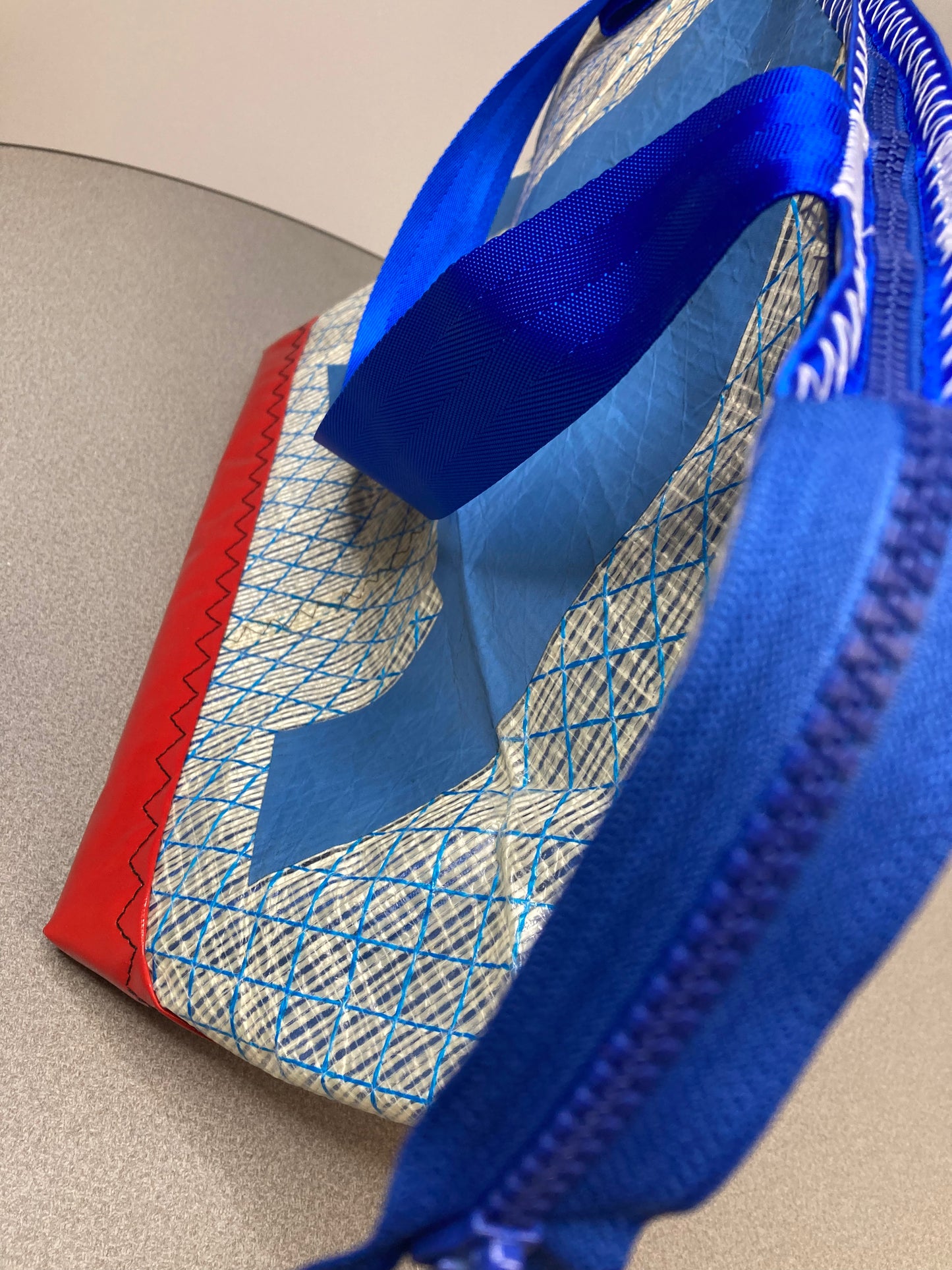 Tote #180 stand up bag red blue from melges 24