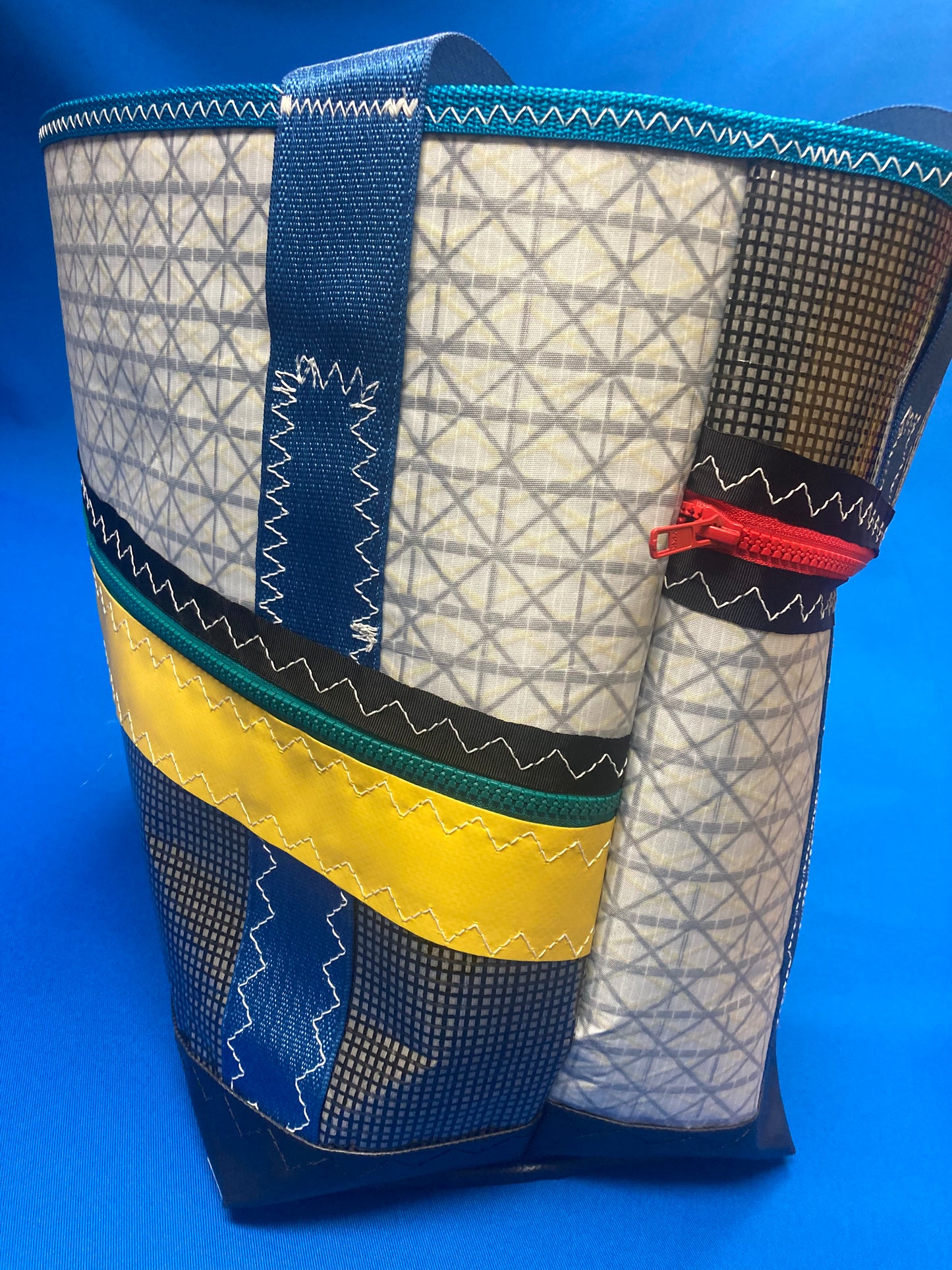 Stand up tote 172 purple pink blue cinch top